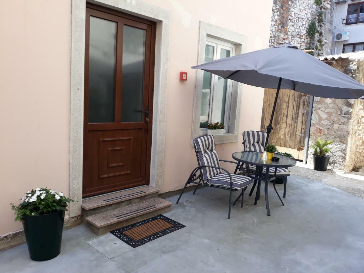 App Paris 5 Apartment Umag Luaran gambar