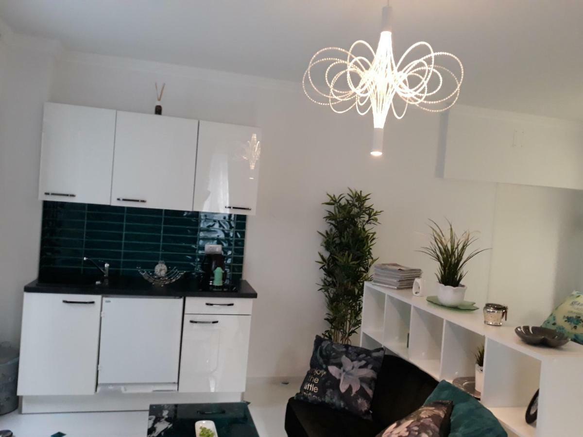 App Paris 5 Apartment Umag Luaran gambar